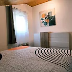 Apartmaji Ri-100