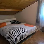 Apartmaji Ri-100 アパート