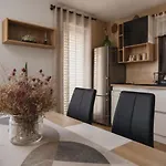Apartmaji Ri-100