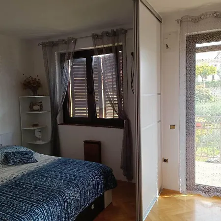 Apartmaji Ri-100