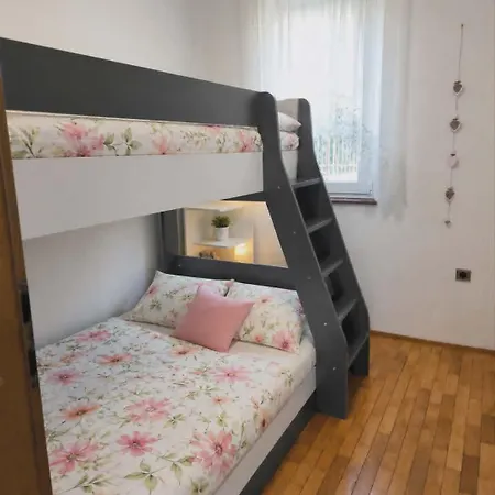 Apartmaji Ri-100