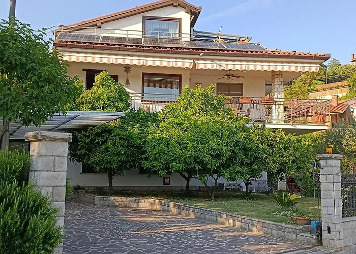 Appartement Apartmaji Ri-100 *