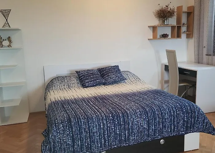 Apartmaji Ri-100 * Portorož