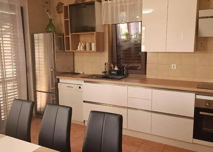 Apartmaji Ri-100 아파트 포르토로즈