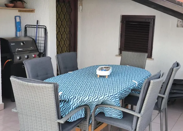 아파트 Apartmaji Ri-100